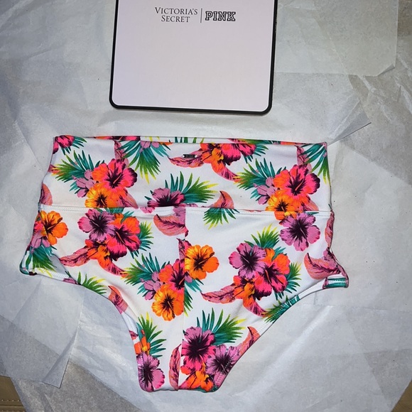 (M) PINK Victoria's Secret SWIM HIGH WAIST SHORTIE - Picture 8 of 10